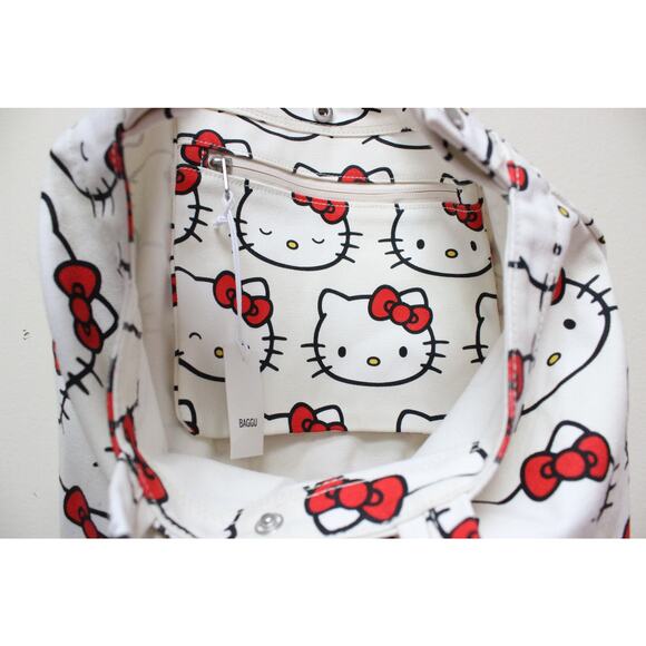 NWT Baggu Hello Kitty Sanrio White Canvas Horizontal Duck Crossbody Bag - Picture 4 of 7
